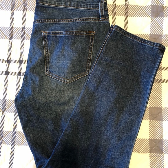 Gap Jeans - Picture 2 of 3